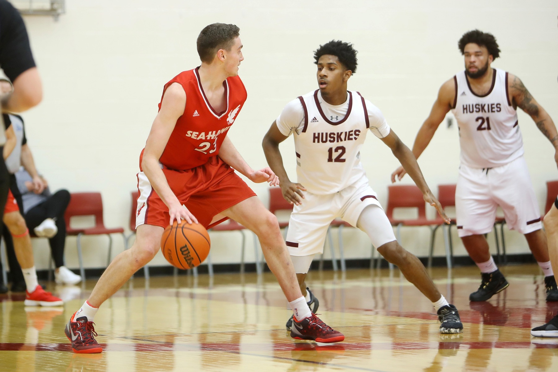 Hawks Drop 1st Game of Weekend